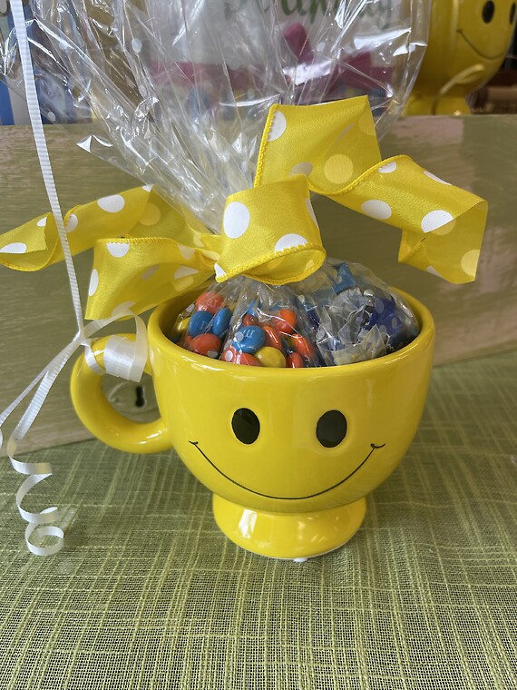 smiley candy mug